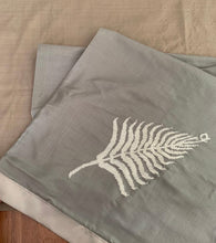 Senijari Fern Table runner in  ( Grey and Silver)