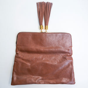 Reya Foldover Clutch ( Brown )