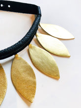 Daun Necklace