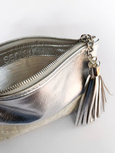 Melati Pouch (Silver)